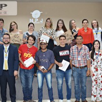 FAP premia melhores alunos do Simulado Enade 2018