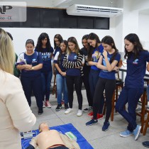 Conexão FAP: cursos de Saúde são apresentados aos alunos do Colégio Paraíso