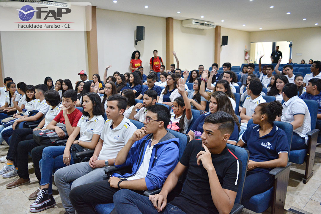 Pré-universitários de quatro escolas participam do Conexão FAP