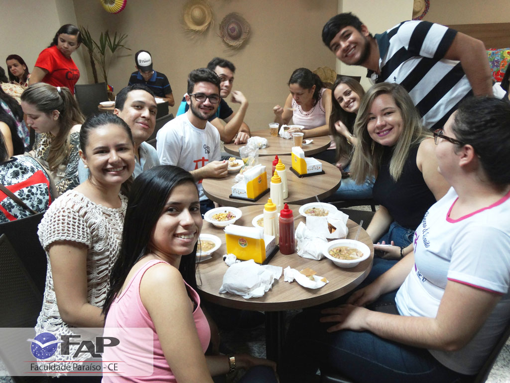 Arraial dos alunos abriu as comemorações juninas da FAP